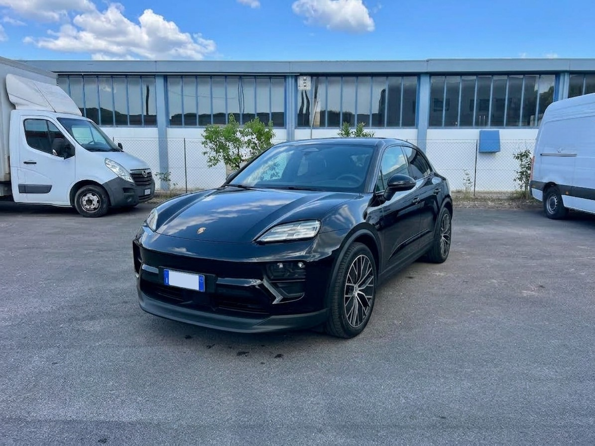 Porsche Macan